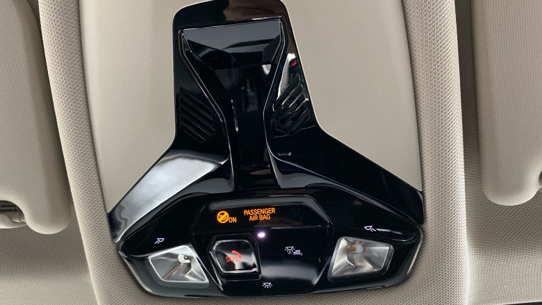 BMW 2 Series 225e xDrive Luxury 5dr DCT Hatchback